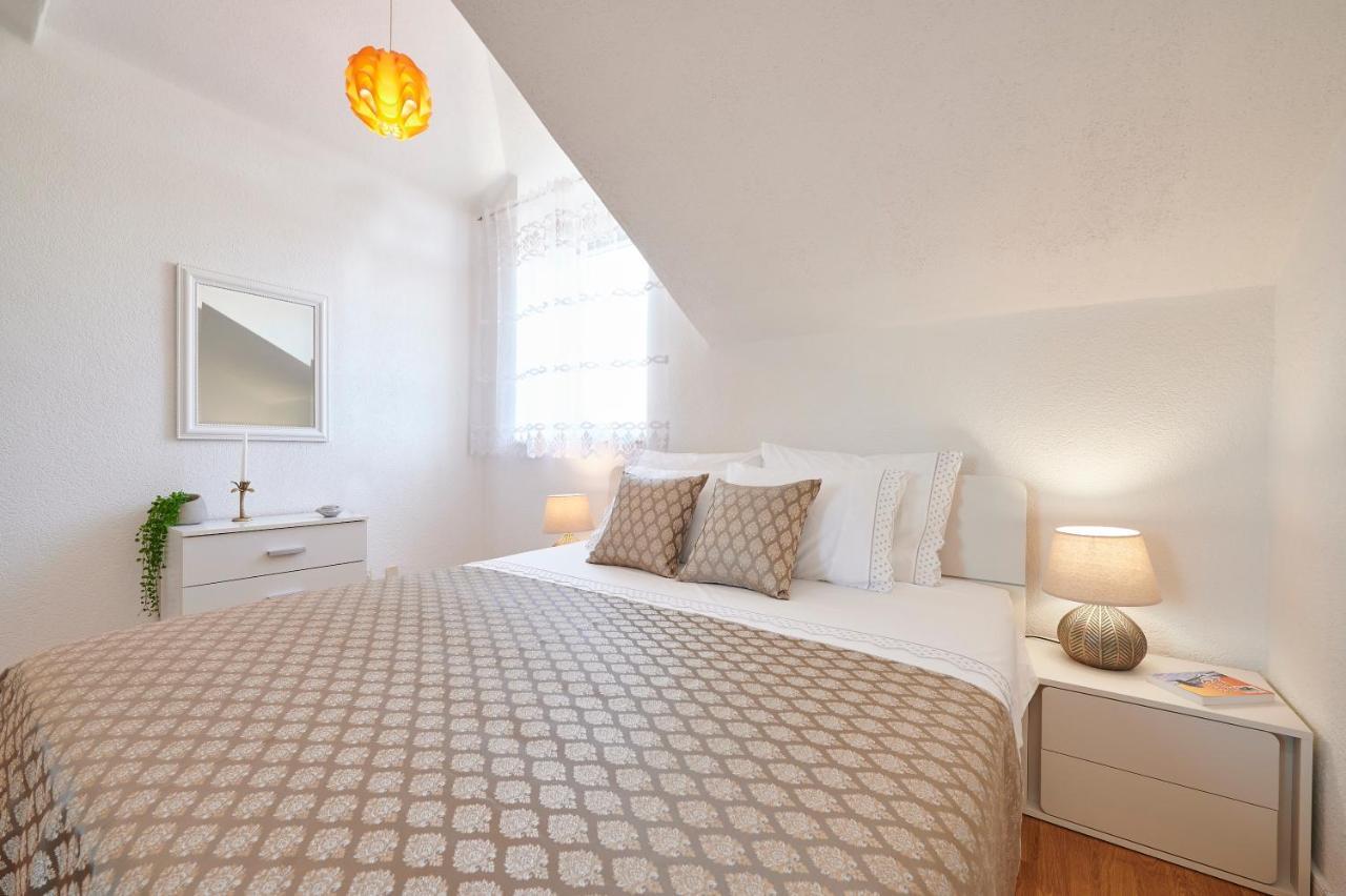 Apartment Ana-Marija Trogir Eksteriør bilde