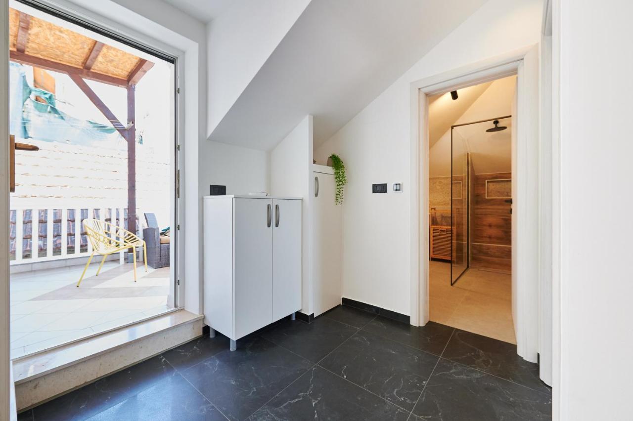 Apartment Ana-Marija Trogir Eksteriør bilde
